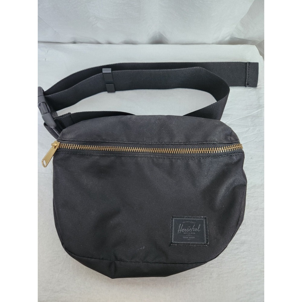Herschel Supply Co Black Handbag Fanny Pack Crossbody Bum Bag